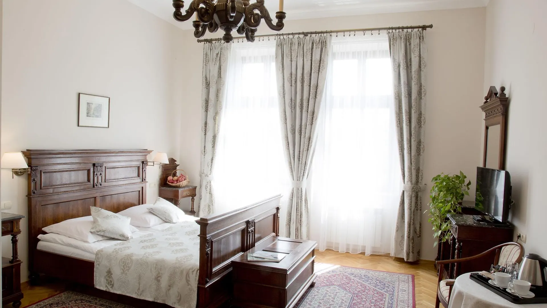 Aparthotel Basztowa Krakow