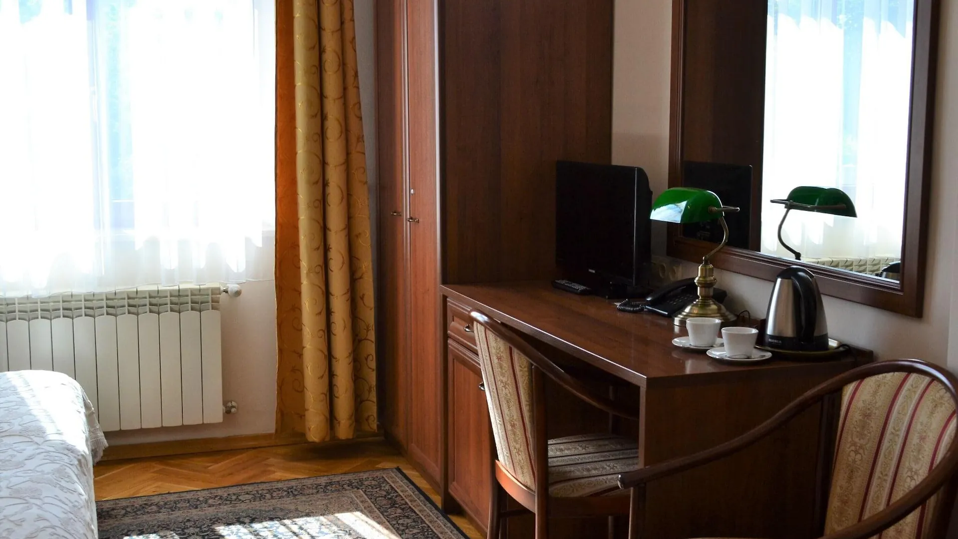 Aparthotel Basztowa Krakow
