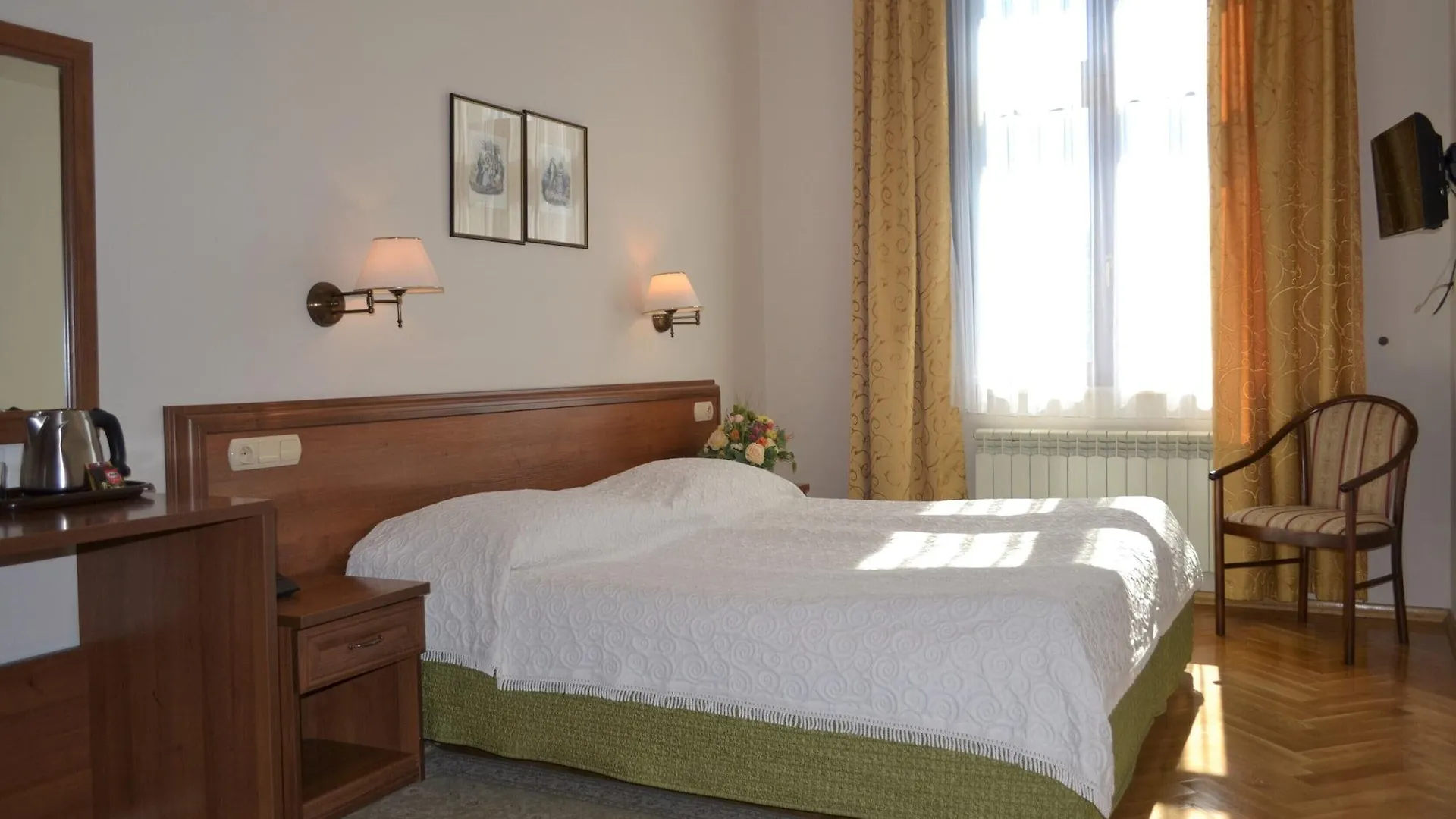 Aparthotel Basztowa Krakow