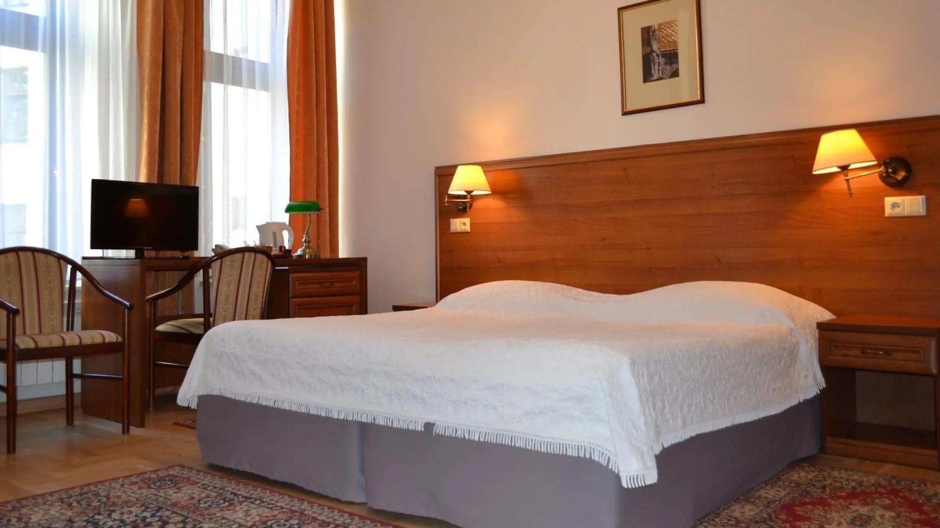 Aparthotel Basztowa Krakow 3*,  Poland