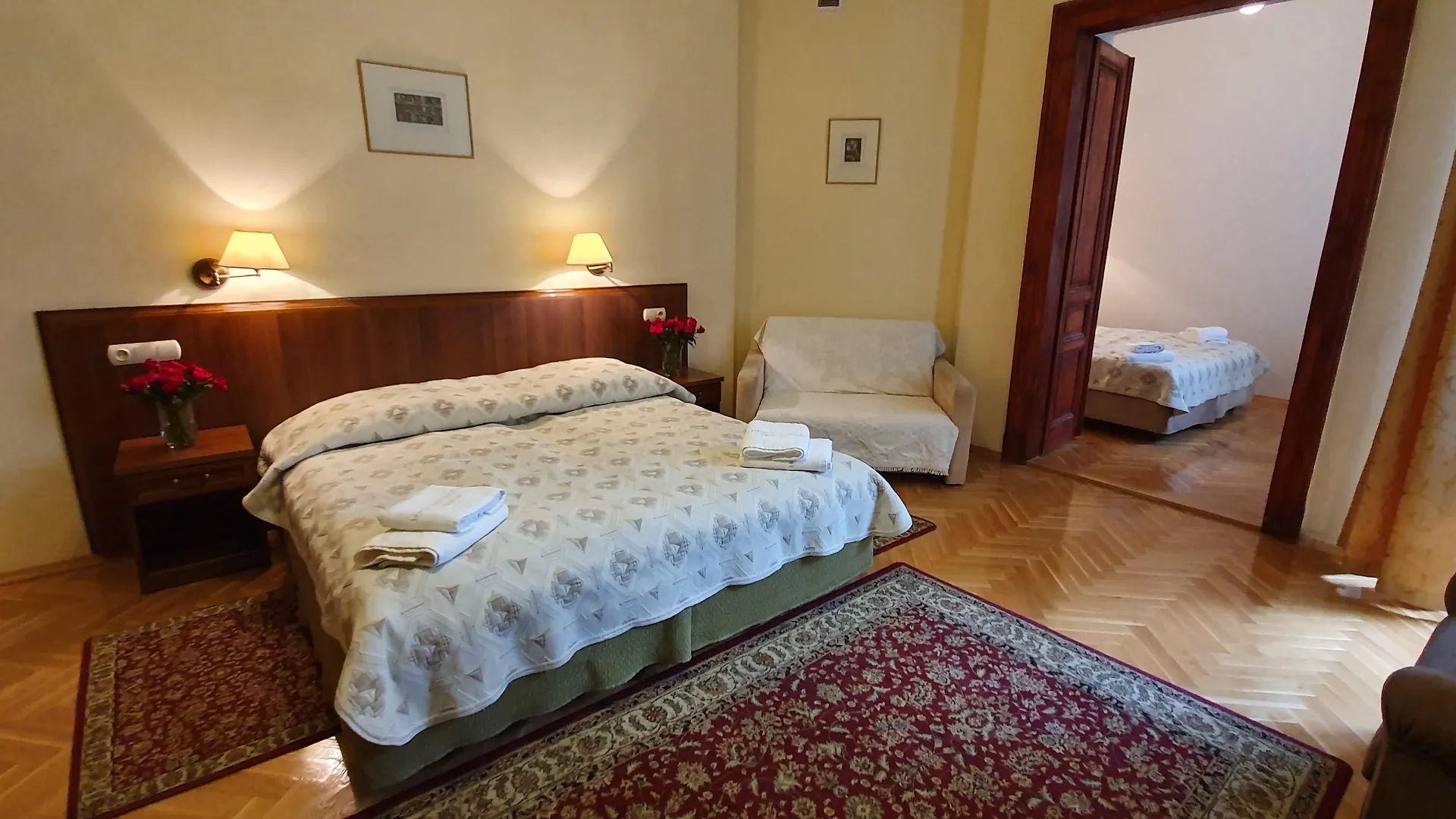 Aparthotel Basztowa Krakow 3*,