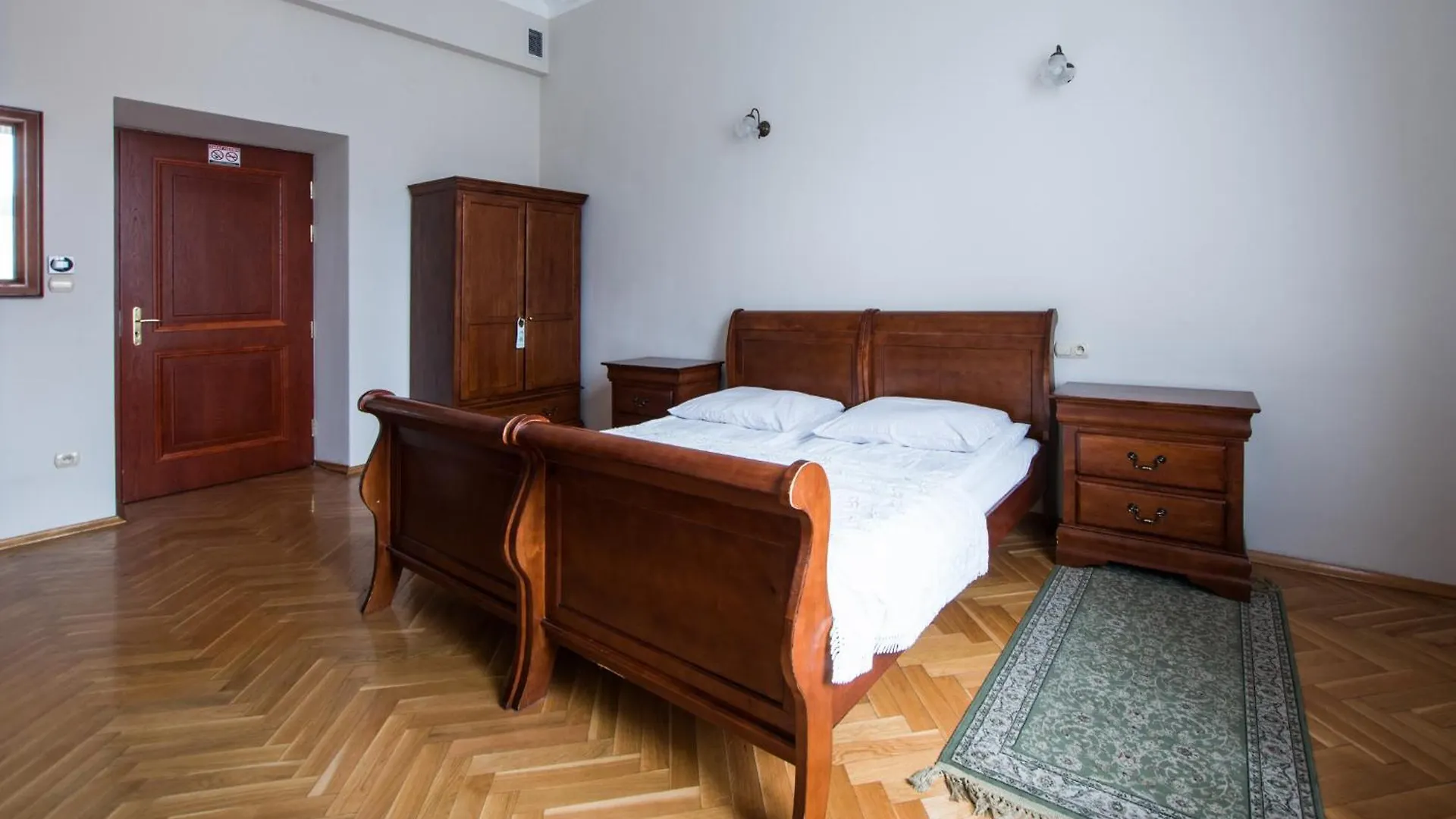 Aparthotel Basztowa Krakow