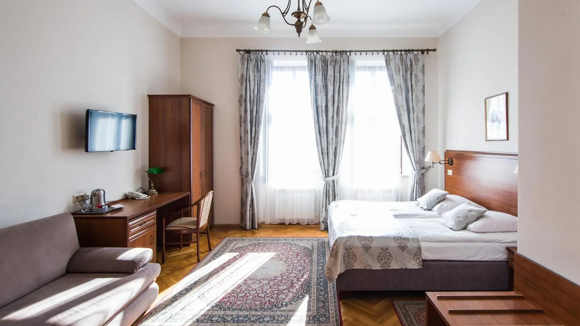 Aparthotel Basztowa Krakow