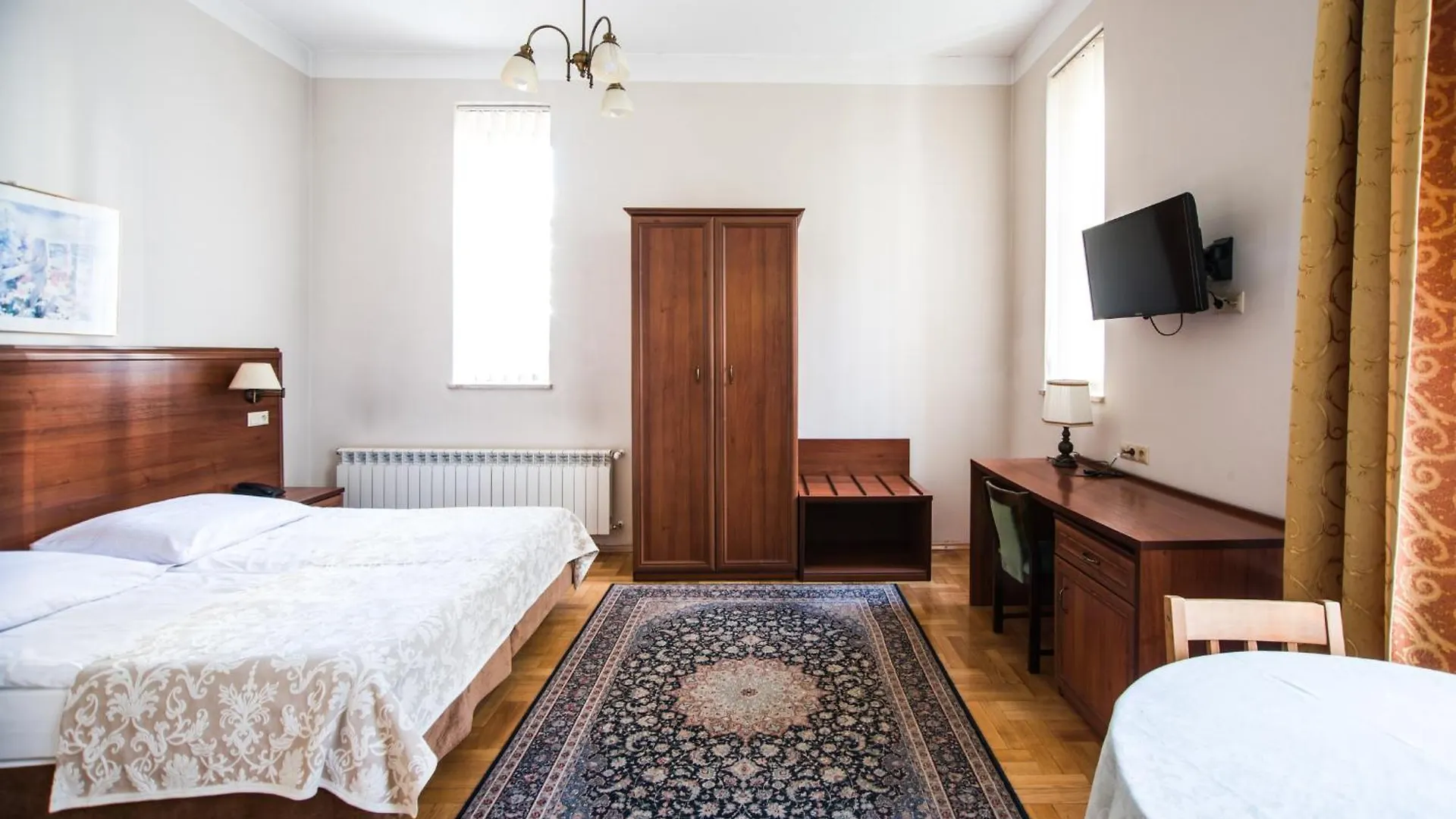 Aparthotel Basztowa Krakow 3*,  Poland
