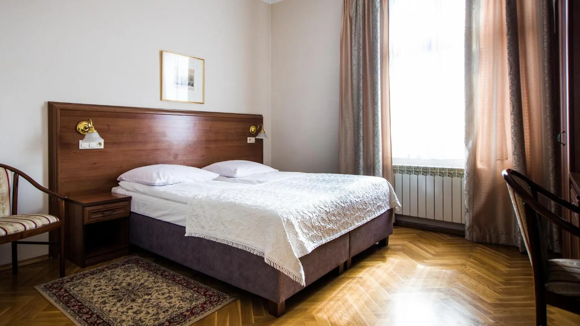 Aparthotel Basztowa Krakow