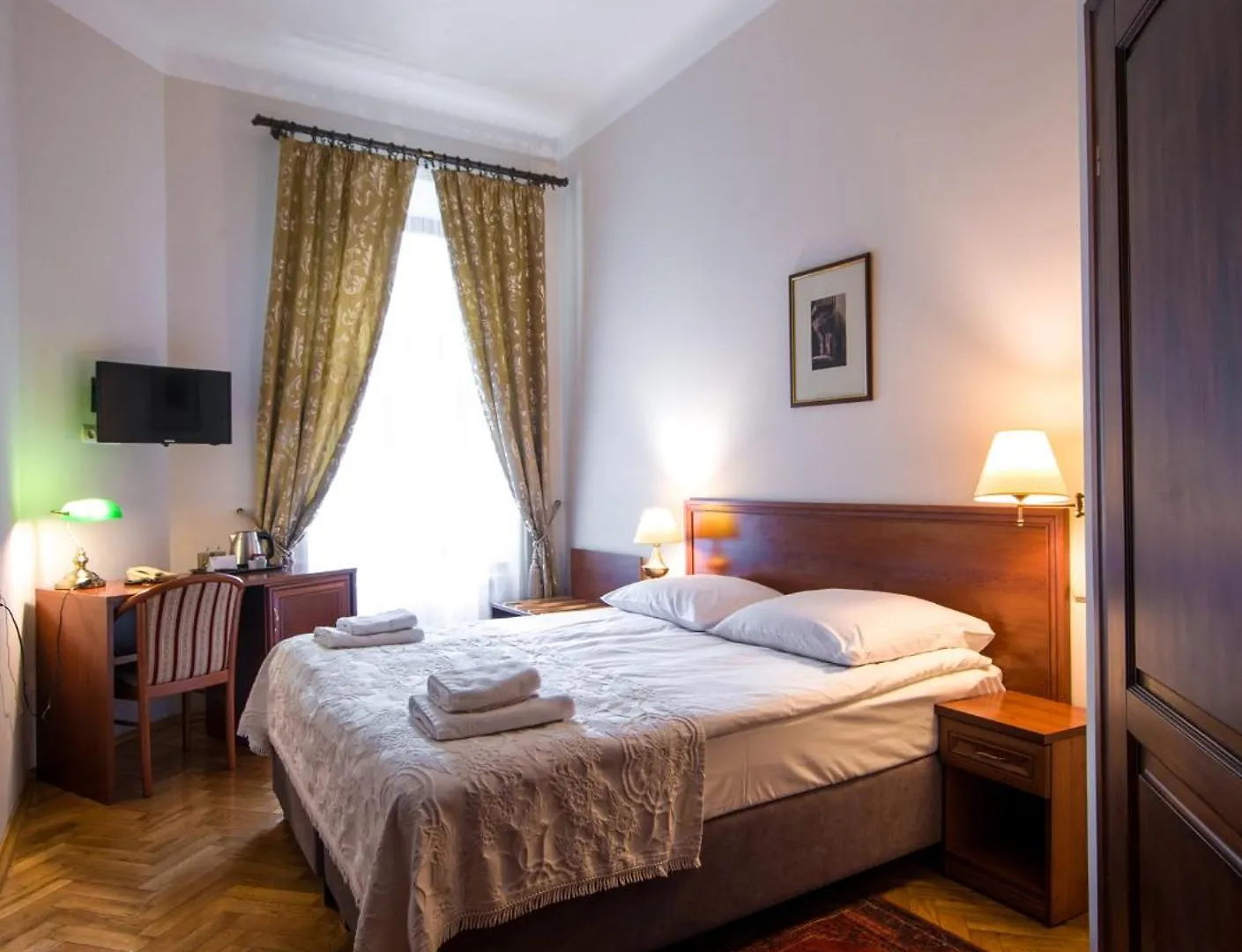 Aparthotel Basztowa Krakow