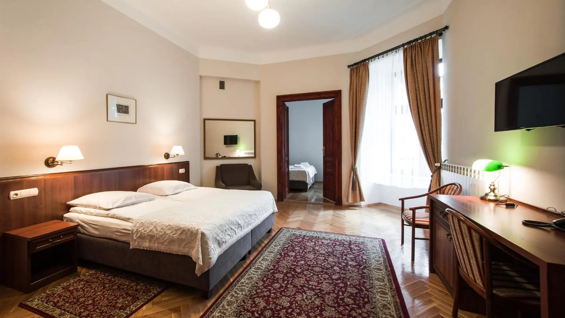 Aparthotel Basztowa Krakow