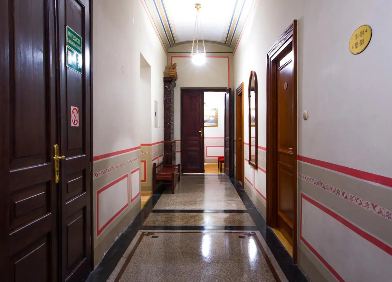 Aparthotel Basztowa Krakow