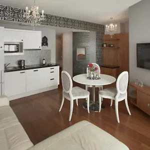 Parkside Old Town Apartmanhotel